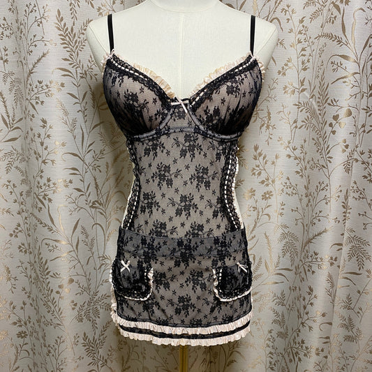 2009 Victoria's Secret Lace Maid Babydoll Chemise 36C Bow Coquette Sirencore