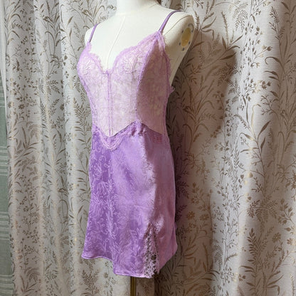Victoria's Secret Lace Satin Slip Dress Womens M Lavender Coquette Romantic Glam