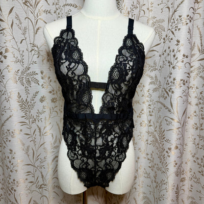 Victorias Secret Black Lace Plunge Teddy Womens L Sexy Sirencore Dark Coquette