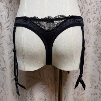 Slingshot Black Halter Lace Garter Teddy M/L Vampy Edgy Sirencore Goth Boudoir