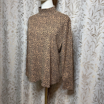 Croft & Barrow Leopard Print Mock Neck Top Women L Minimalist Office Siren Indie