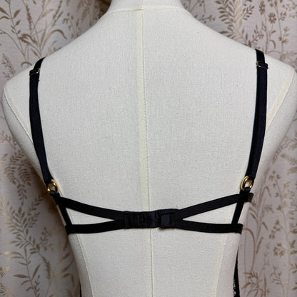Victoria's Secret Women Black Lace Strappy Cage Teddy Large Vampy Glam Boudoir