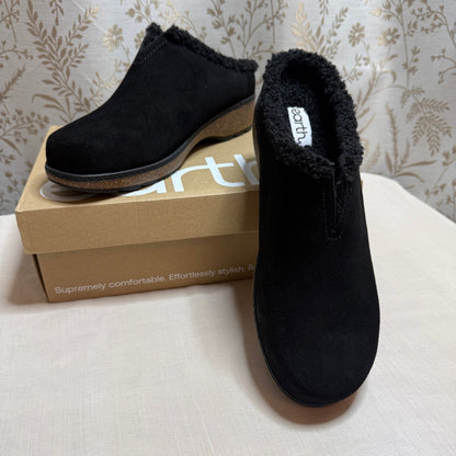 Earth Kolia8 Black Suede Clogs Women 11 W NIB Faux Shearling Cabincore Comfort