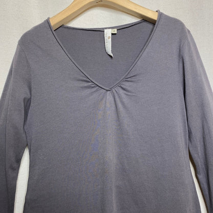 Indigenous Organic Cotton Charcoal V-Neck Top Small Balletcore Clean Minimalist