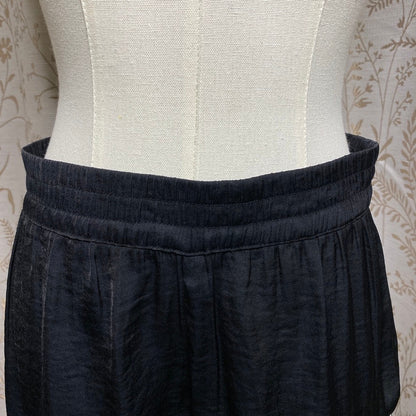 Me To We Black Silk-Feel Lace Trim Shorts Small Coquette Dollette Balletcore