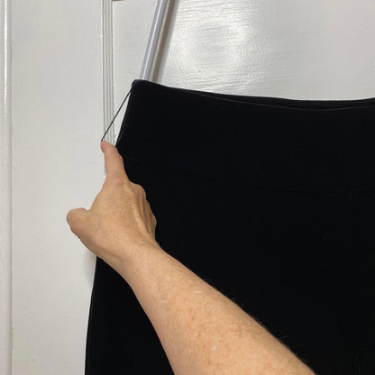 J.H. Collectibles Black Velvet Cropped Pull-On Pants Womens XL Stretch Office