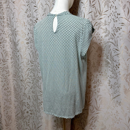 ELLE Green Twist Keyhole Top L Micro Pattern OfficeSiren Retro Romantic Academia