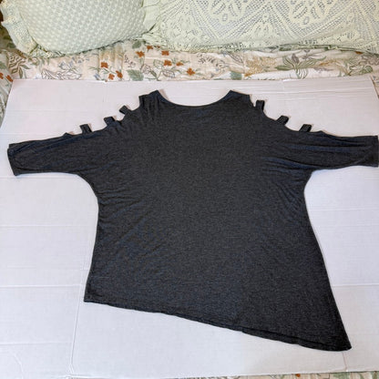Bobeau Cutout Cold Shoulder Asymmetrical Top Womens 1X Gray Stretch Edgy Casual