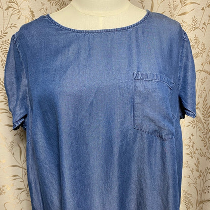 LC Lauren Conrad Chambray Lyocell Top Large Blue Soft Boho Coastal Minimalist