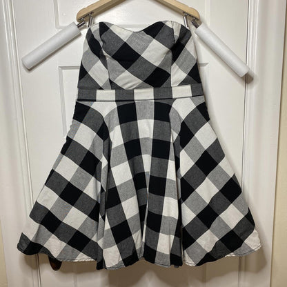 H&M Divided Gingham Strapless Dress Sz 12 Black White Rockabilly Coquette Swing