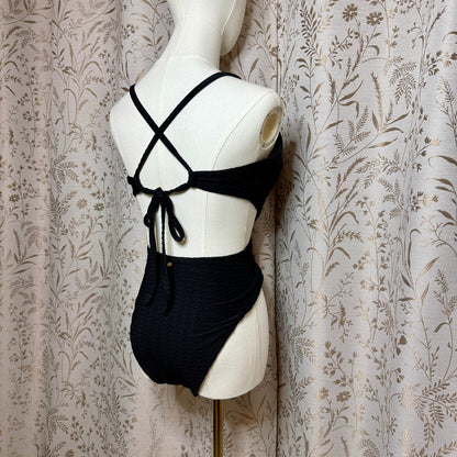 Victorias Secret One Piece Monokini Swimsuit Women XL Cutouts Resortwear Baddie