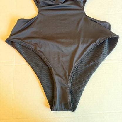 Victorias Secret One Piece Monokini Swimsuit Women XL Cutouts Resortwear Baddie