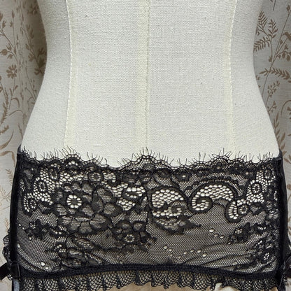 Victoria's Secret Womens Black Lace Garter Belt L Boudoir Sexy Vampy Coquette