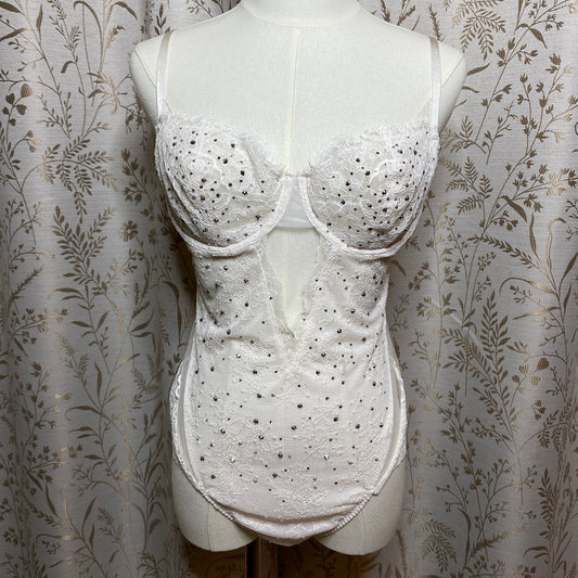 Victorias Secret White Lace Rhinestone Cheeky Teddy M/L Low Back Bridal Coquette