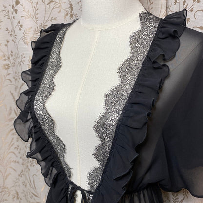 Victorias Secret Black Sheer Ruffle Lace Babydoll Robe S/M Kimono Coquette Goth
