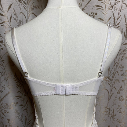 Victorias Secret White Lace Rhinestone Cheeky Teddy M/L Low Back Bridal Coquette