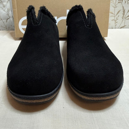 Earth Kolia8 Black Suede Clogs Women 11 W NIB Faux Shearling Cabincore Comfort