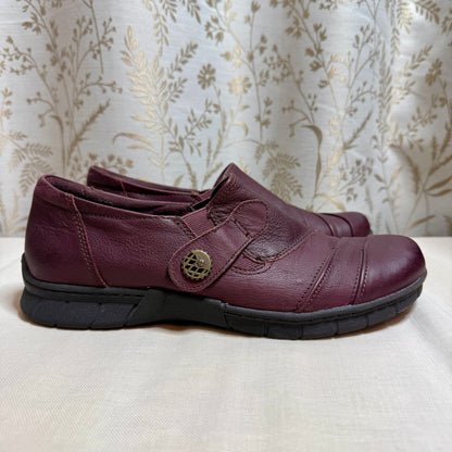 Earth Origins Naya Slip-On Loafer Womens 11  Burgundy Comfort Academia Ergonomic