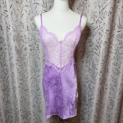 Victoria's Secret Lace Satin Slip Dress Womens M Lavender Coquette Romantic Glam