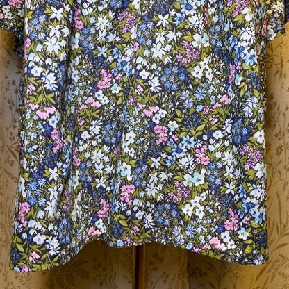 Old Navy Floral Cotton Blouse XL Cottagecore Boho Dark Floral Grandmacore Fairy