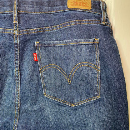 Levi's Perfect Waist 525 Straight Leg Blue Jeans Womens 14M Closet Staple