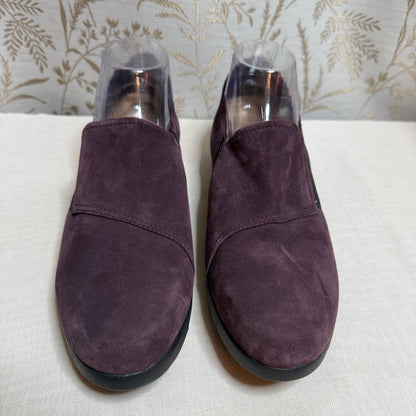 Clarks Artisan Daelyn Monarch Suede Slip-On Loafers Women 11 Purple Comfort NWT