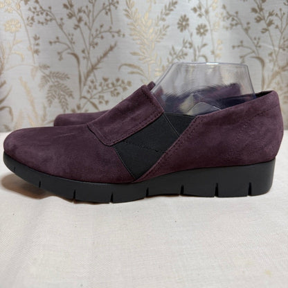 Clarks Artisan Daelyn Monarch Suede Slip-On Loafers Women 11 Purple Comfort NWT