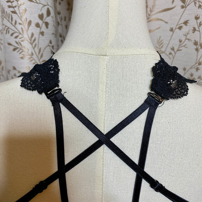 Fredericks of Hollywood Black Stretch Lace Chemise L Garter Goth Coquette Pin-Up