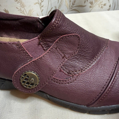 Earth Origins Naya Slip-On Loafer Womens 11  Burgundy Comfort Academia Ergonomic