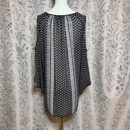 Max Edition Boho Cold Shoulder Keyhole Blouse Womens XL Festival Peasant Cottage