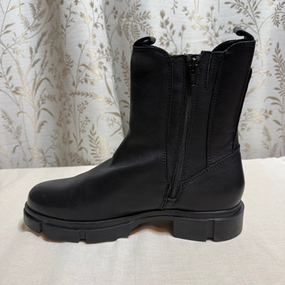 Eric Michael Lynn Black Leather Ankle Bootie US 11 Chunky Minimalist Utility